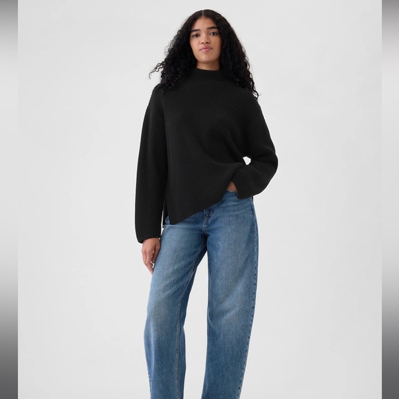 NWT Oversized Split-Hem Mockneck Sweater - Picture 2 of 7